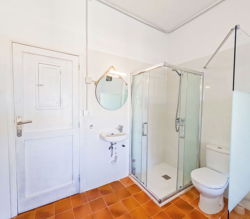Las Eras Nest Hostel 47/49