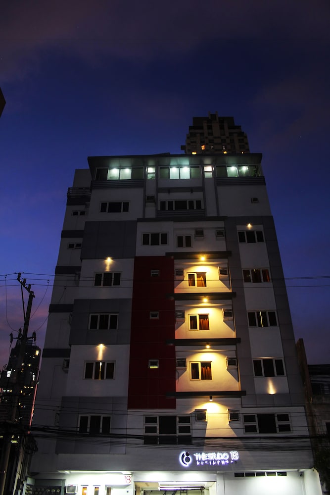 The Studio 18 Residences 2/47