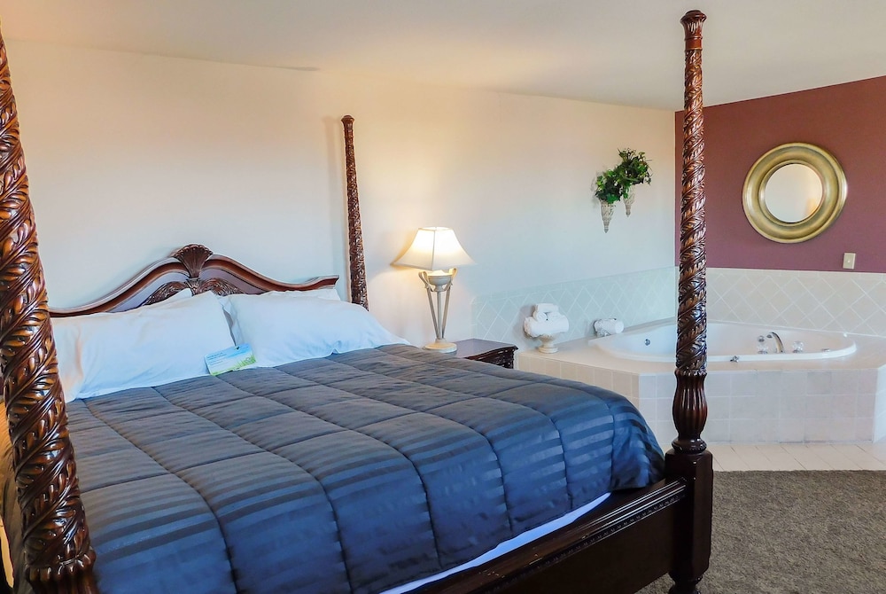 جناح بسرير كينج للمدخنين، Days Inn & Suites by Wyndham Pocahontas 3/5