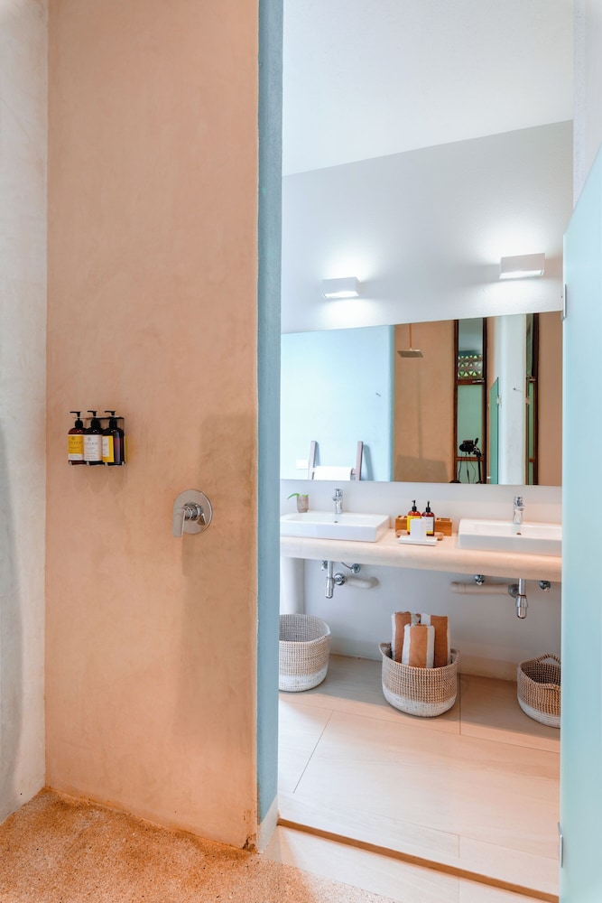 Agua de Luna Boutique Hotel 64/64