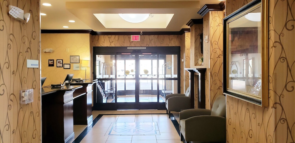 Holiday Inn Express Hotel & Suites Frazier Park 41/67