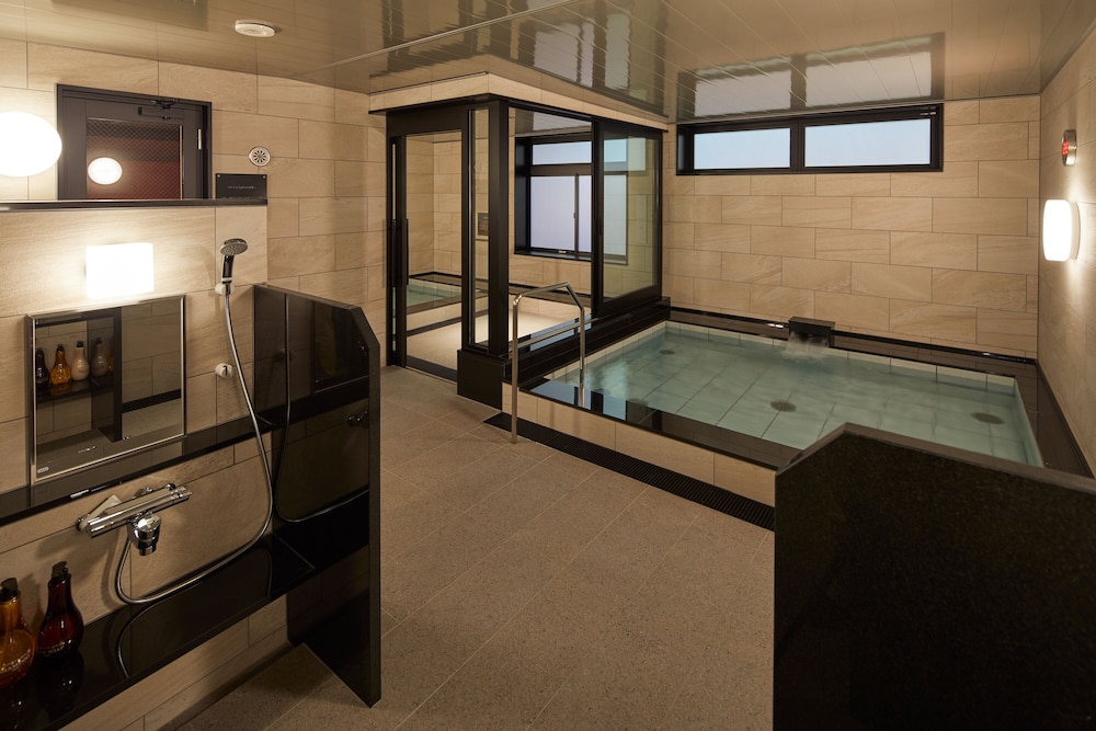 Centurion Hotel Vintage Kobe 25/37