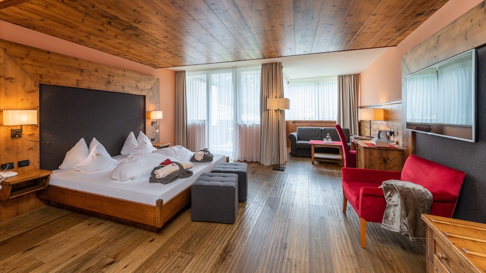 Deluxe, Lodge, Double Bed