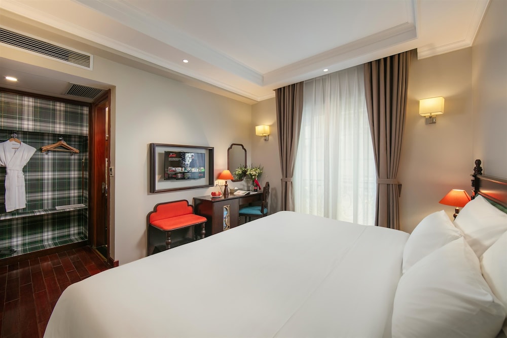 EXECUTIVE, DOUBLE BED