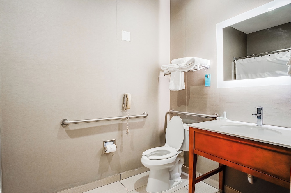 Country Inn & Suites by Radisson, Savannah Southside 66/67