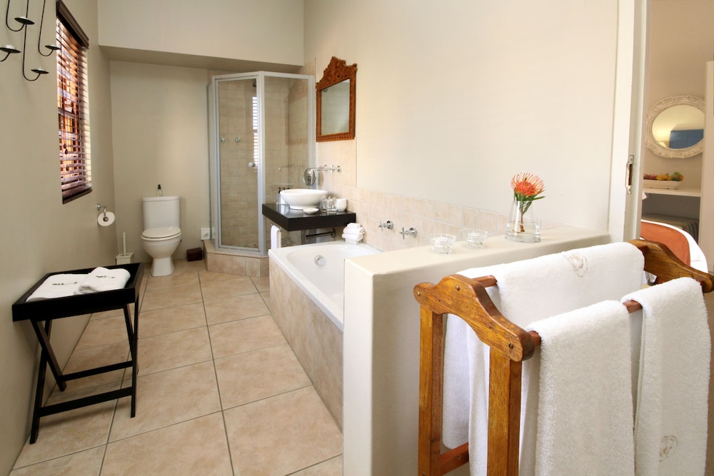 Lavender Manor Guest Lodge 50/50