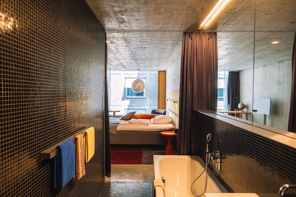 Nomad Design Lifestyle Hotel 43/73