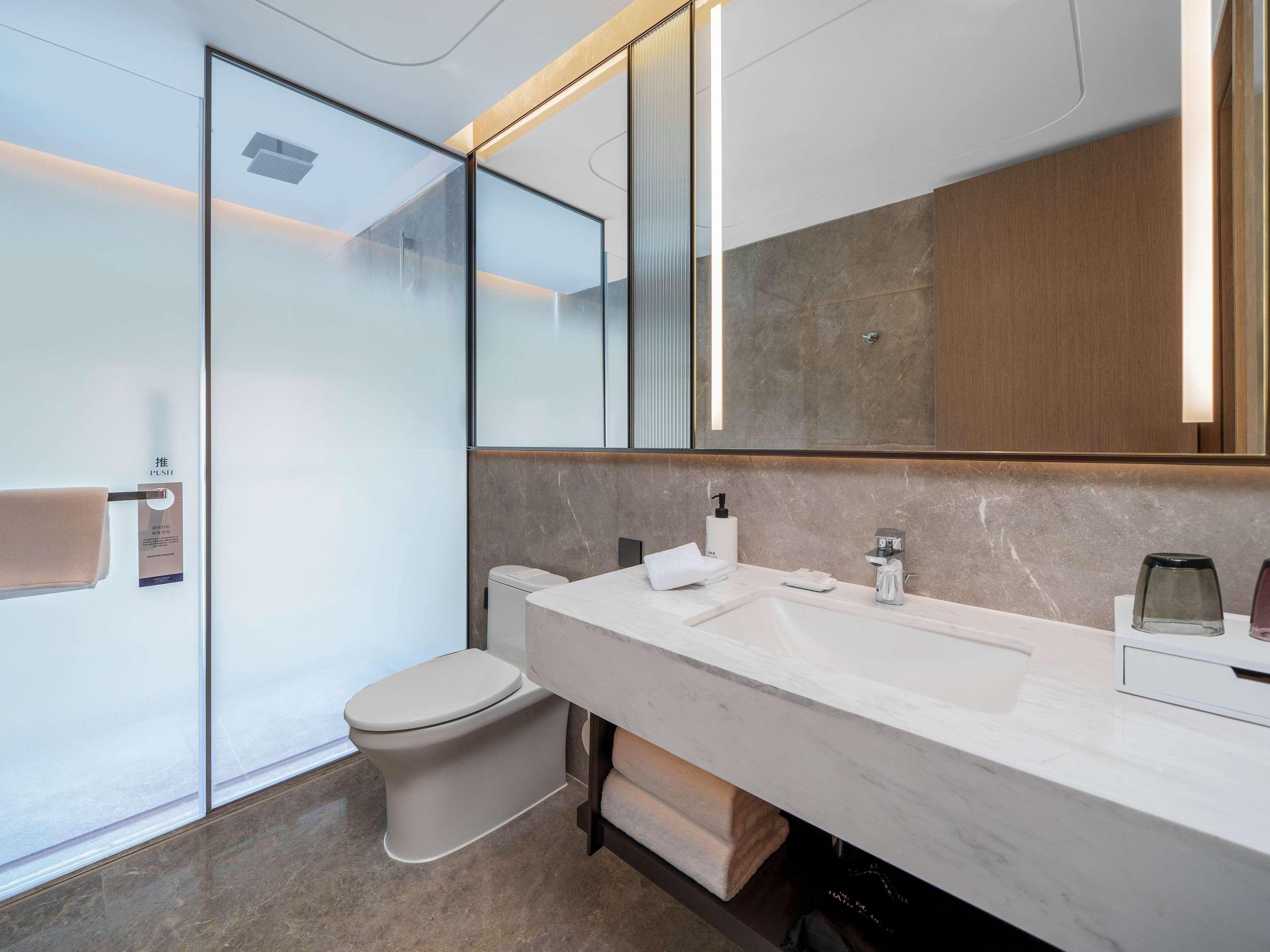 Grand Mercure Wuhan International Expo Center 48/50