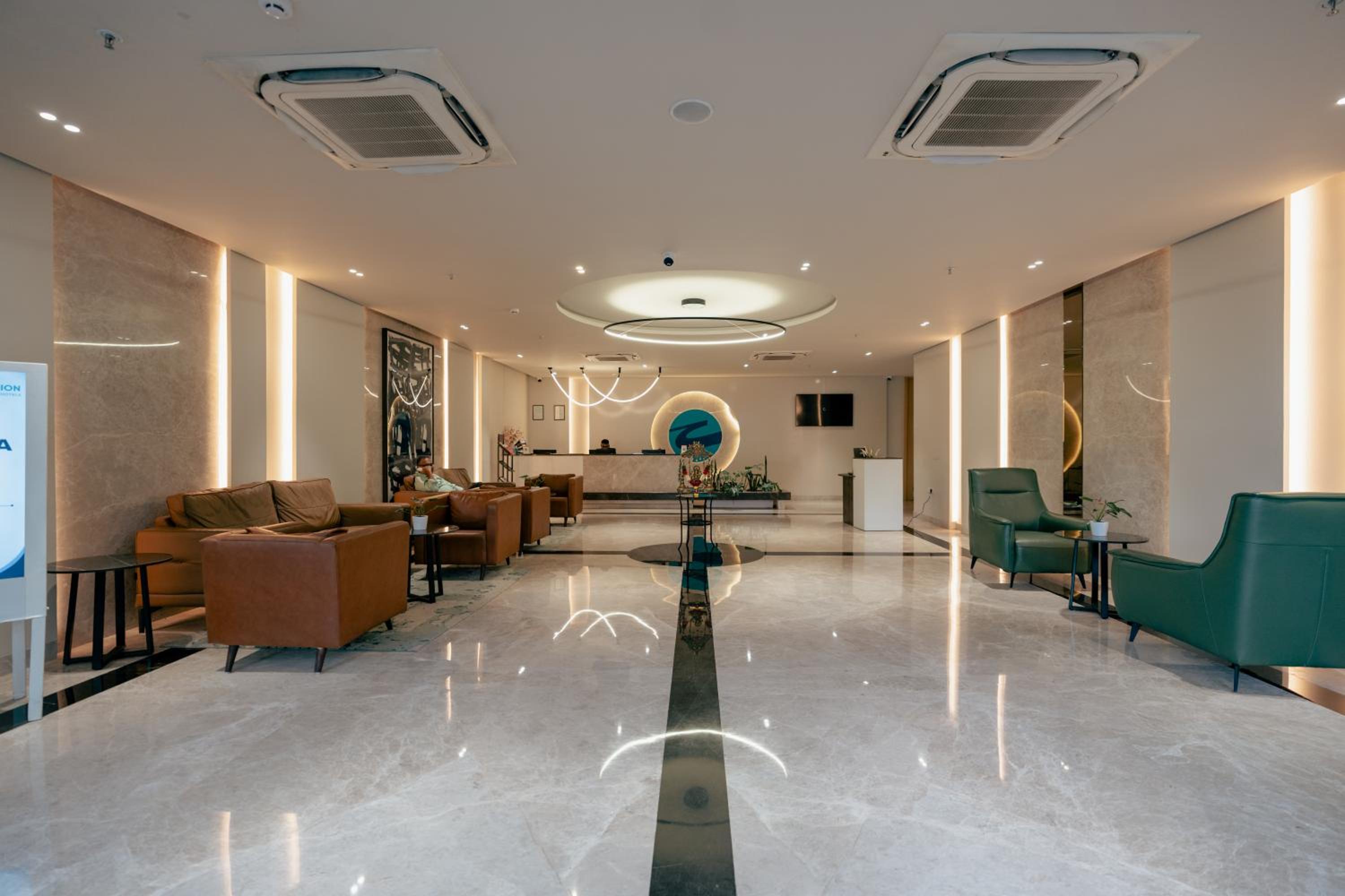 Clarion Hotel Hyderabad 23/36