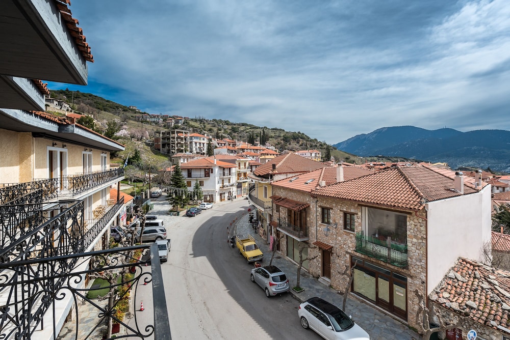 ARAHOVA INN 46/51