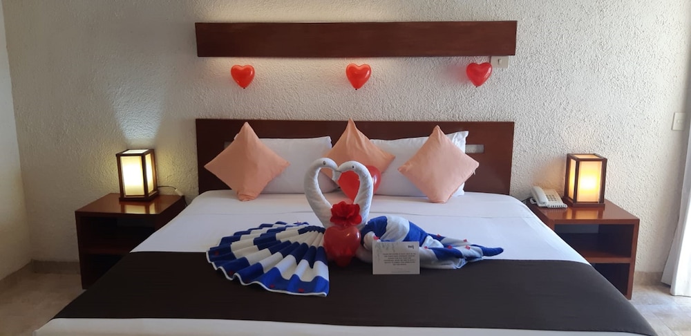 Luciana Hotel & Beach Club by Kavia 40/76