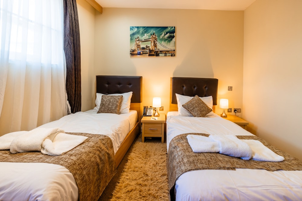 Shoreditch Inn 33/60