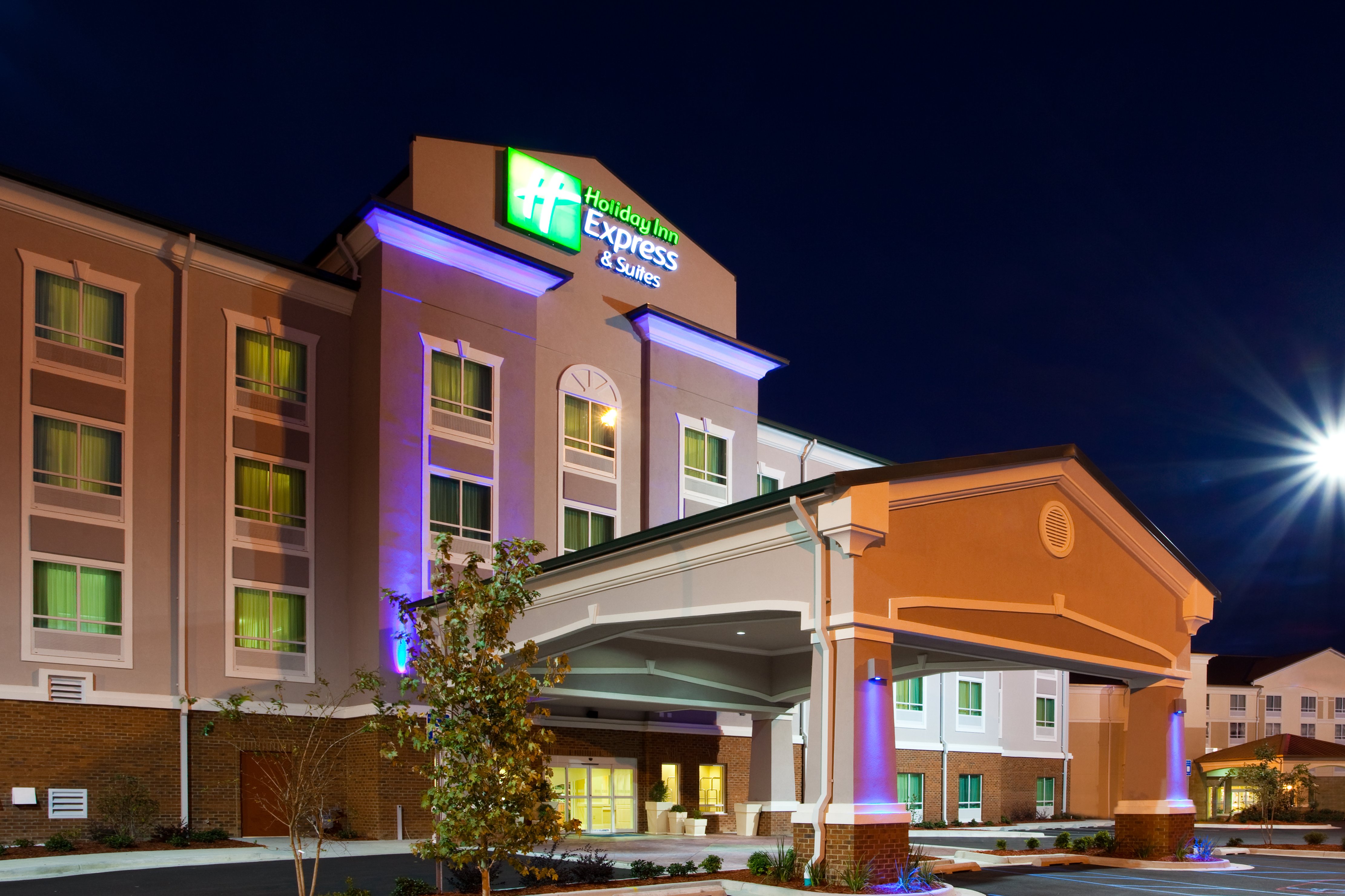 Holiday Inn Express Suites Valdosta West Mall Area Ex Holiday Inn Express Valdosta Southeast Hot 1/21