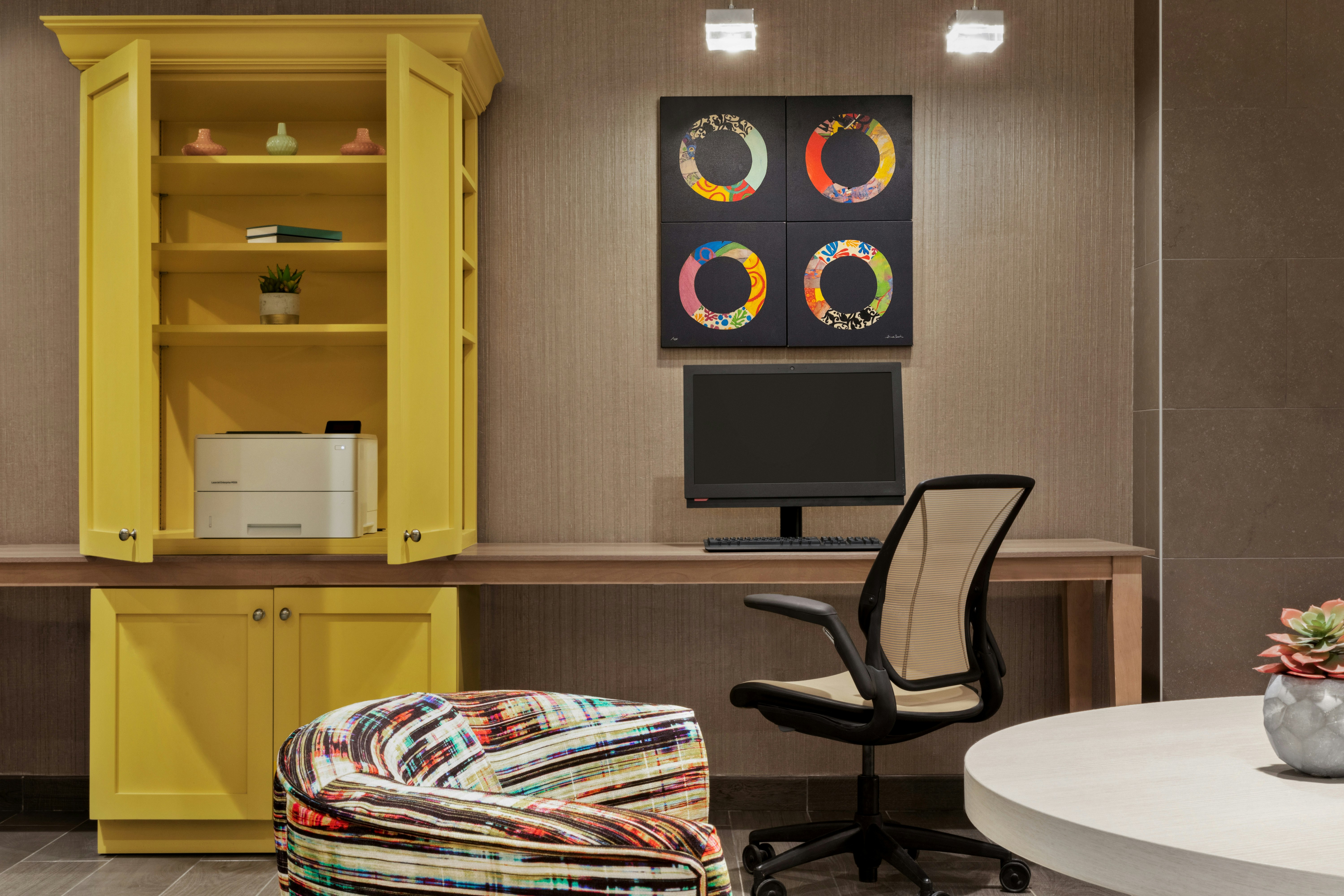 Home2 Suites By Hilton San Antonio North-Stone Oak Tx 25/26