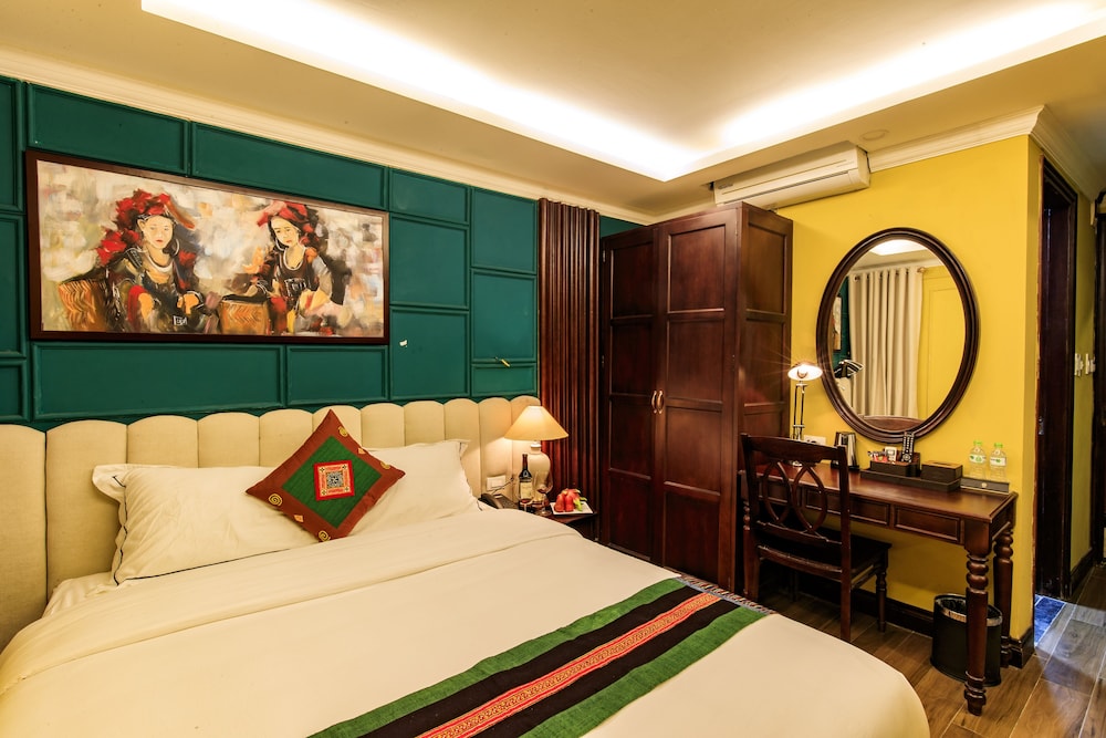 Sapa Clover Hotel 5/23