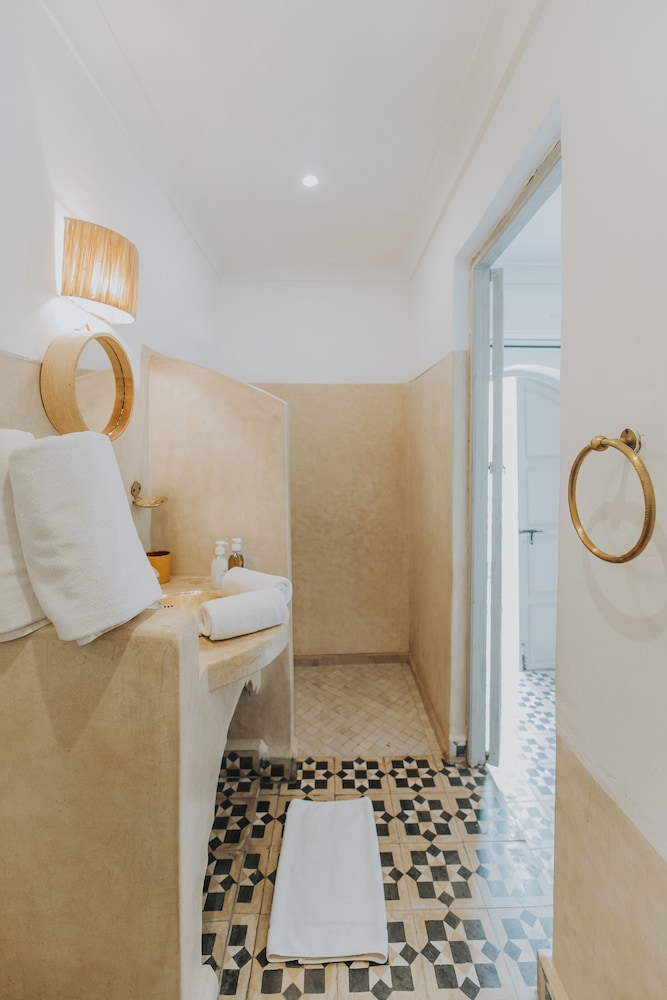 Riad Oriental Glory and Spa 68/69