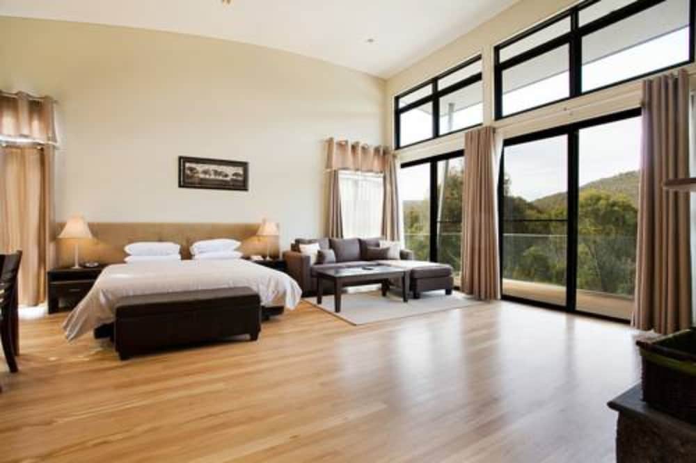 Oaks Lake Crackenback Resort 58/89
