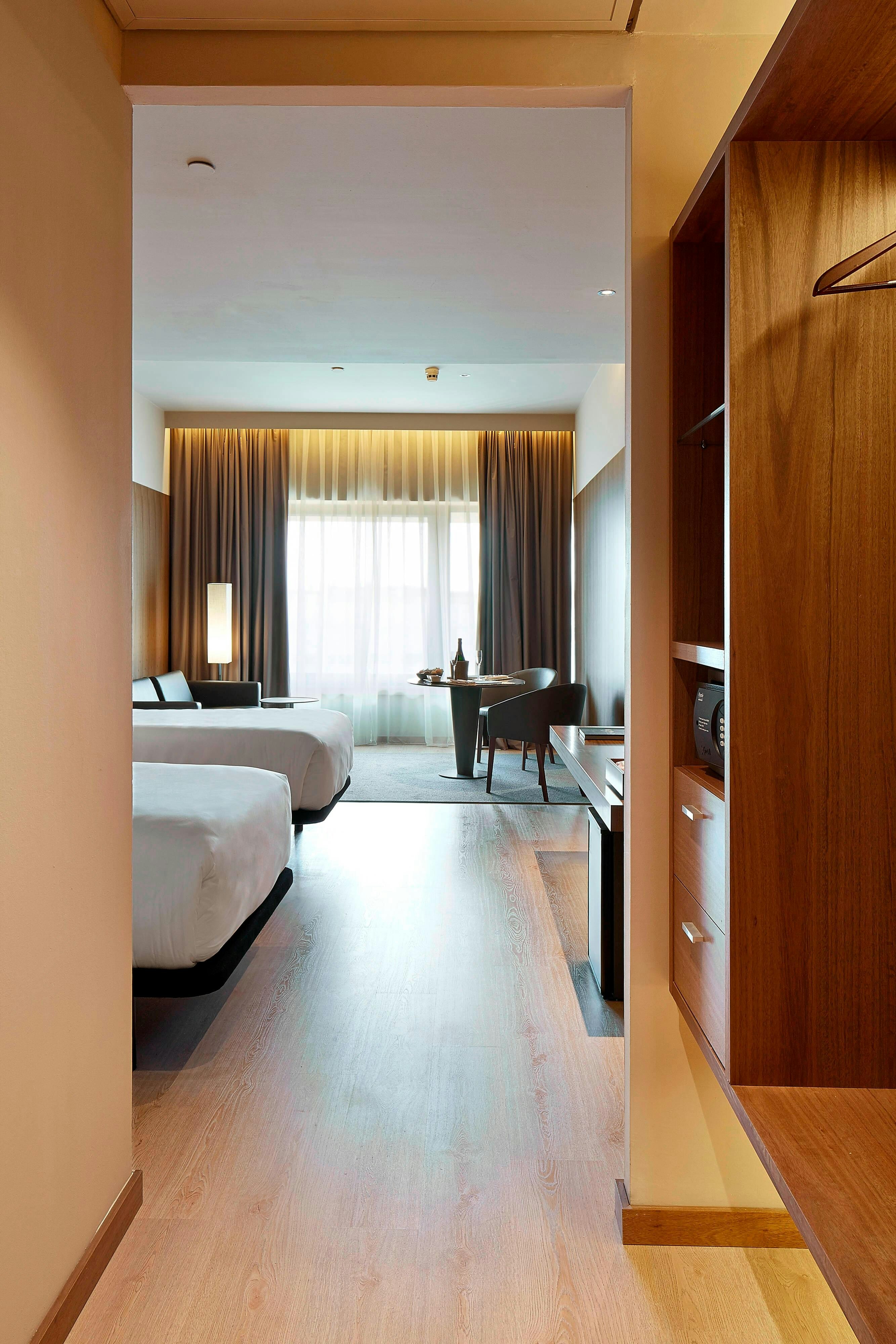 Ac Hotel Diagonal L Illa 26/74