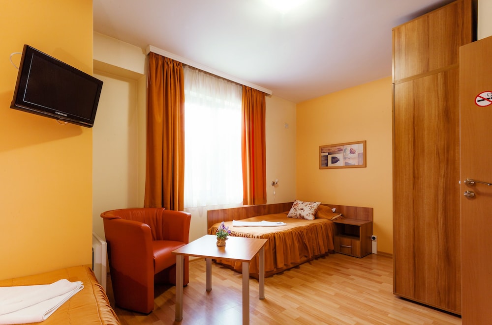 Bright House Hotel 31/46