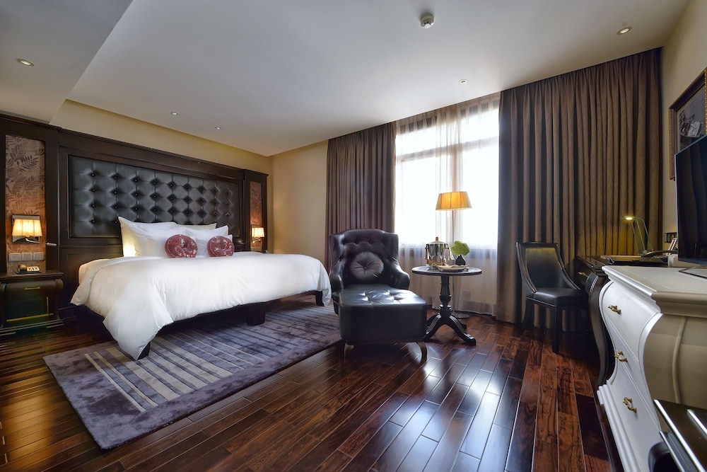 Paradise Suites Hotel 18/66
