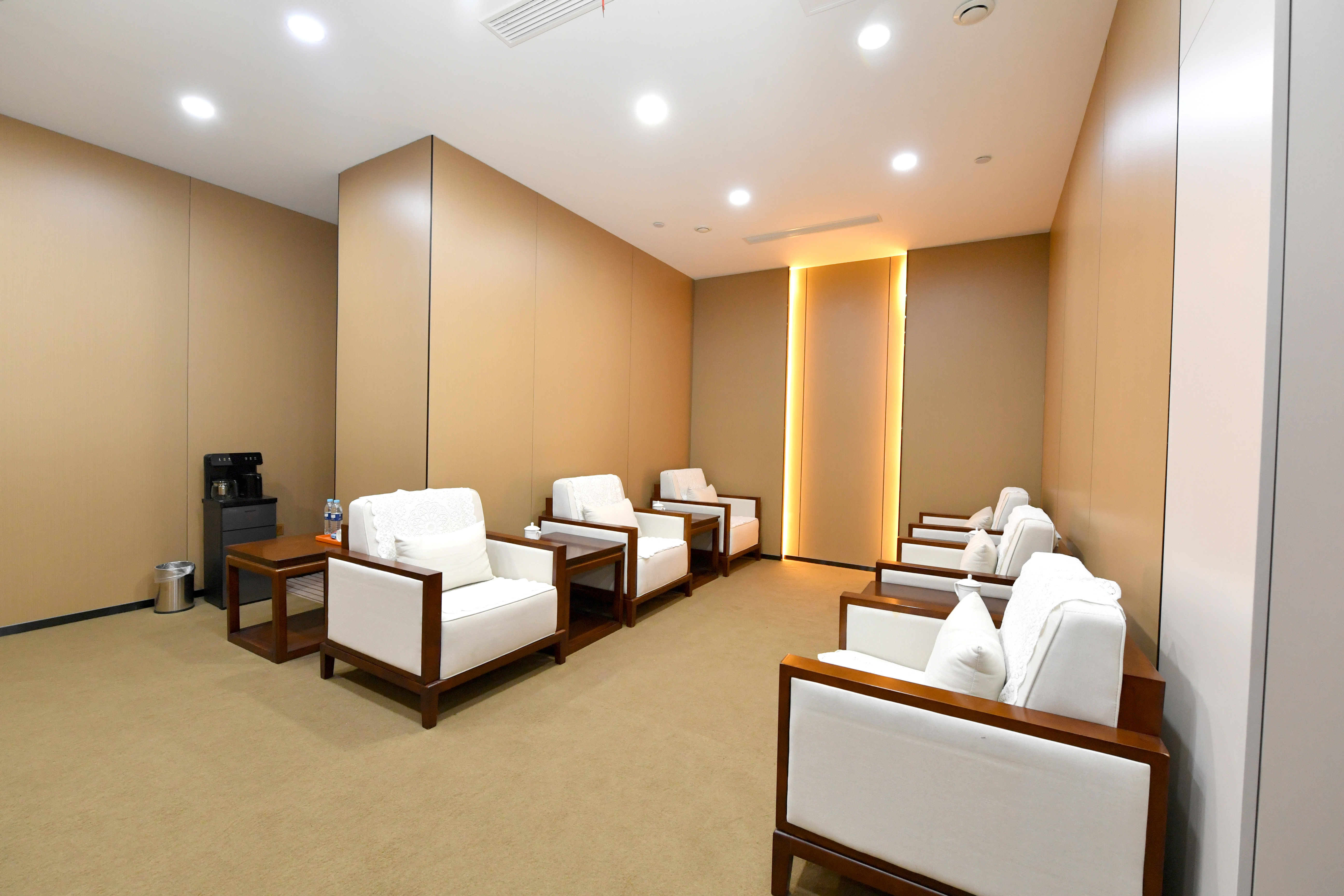 Holiday Inn Express Jinan Jingshi Road 13/36