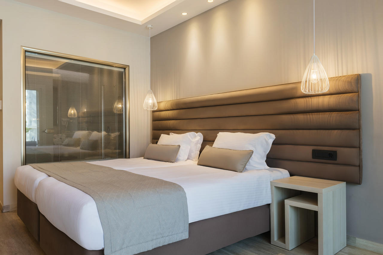 Alexandra Beach Resort & Spa 103/138