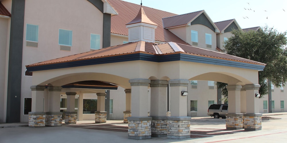 FairBridge Inn and Suites Cuero (ex Cuero s Copper Inn) 1/23