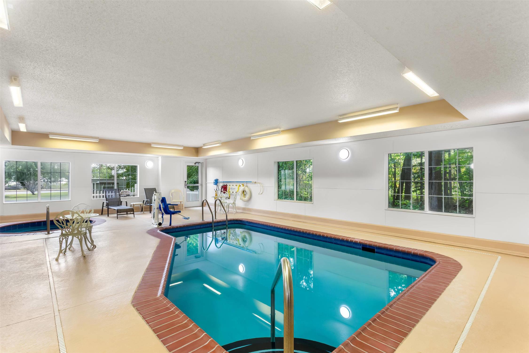 Quality Inn Near Interstate I94 11/38