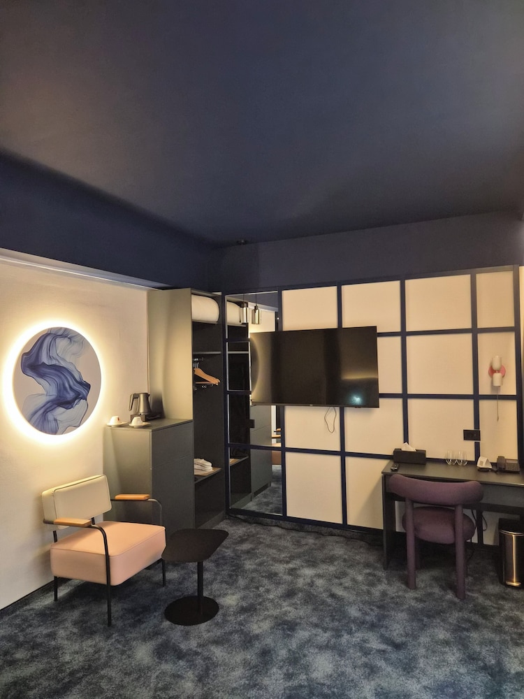Mercure Bucharest Cantemir 16/26