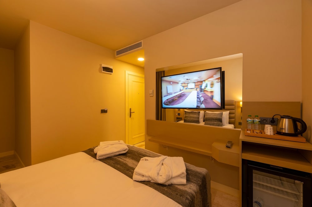 Ramada by Wyndham Istanbul Pera 27/50