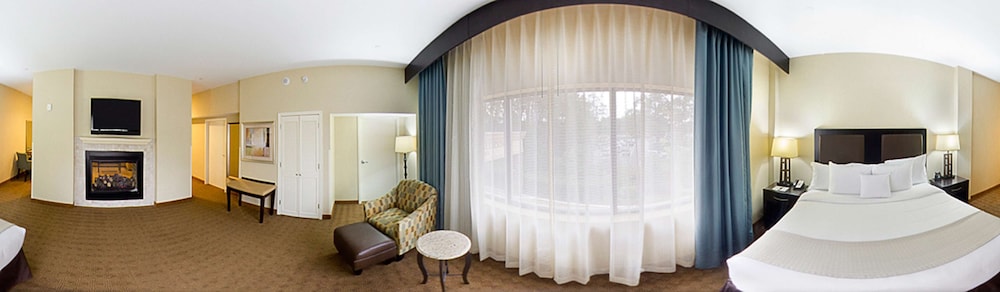 DoubleTree by Hilton Hotel Tinton Falls - Eatontown 18/51