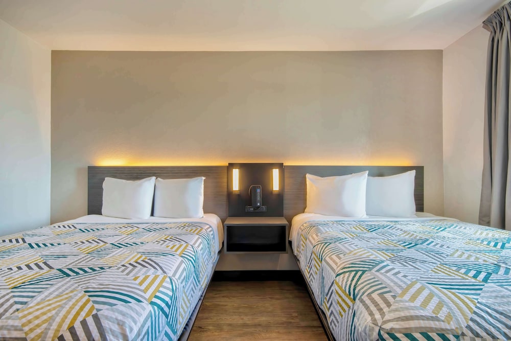 Motel6 Harlingen, TX 23/52