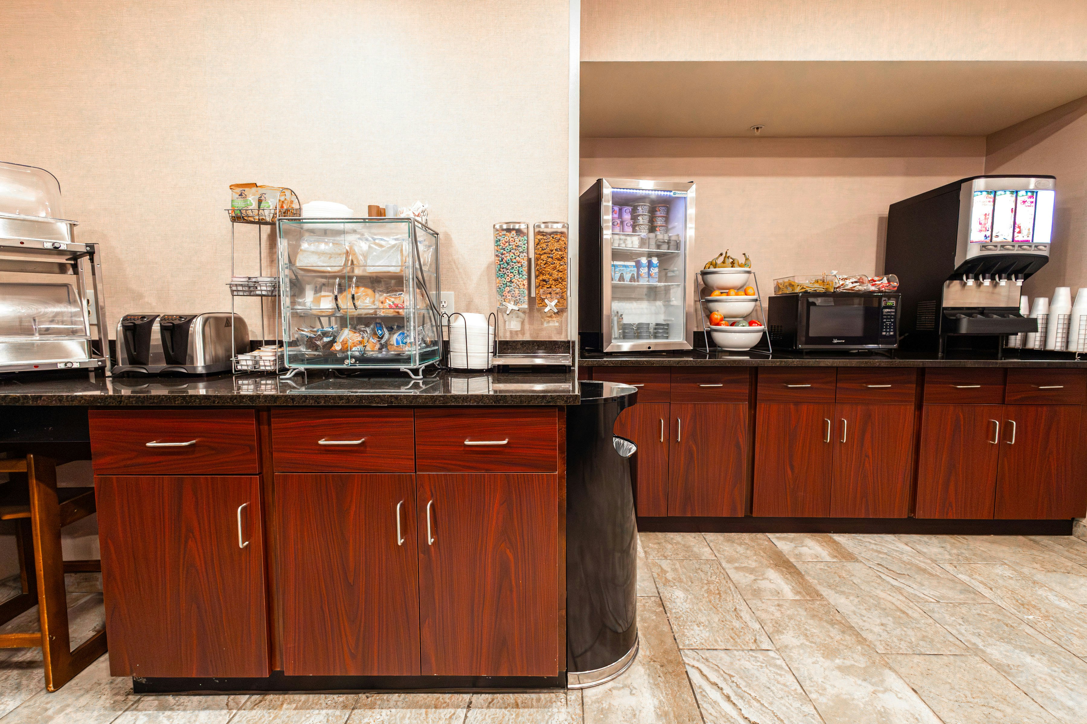 Cobblestone Inn Amp Suites Big Lake Tx 16/80