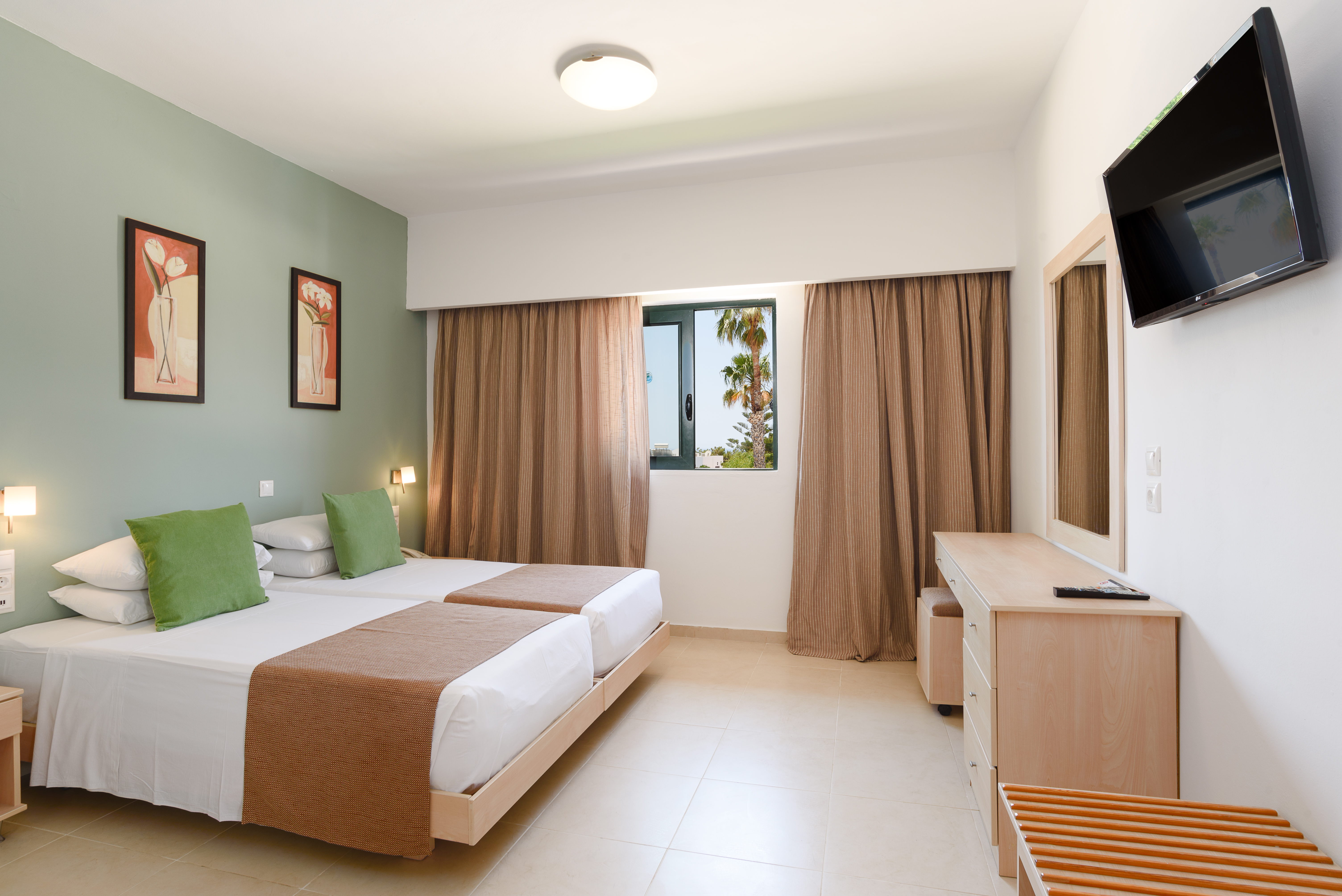 Pefkos Village Resort 26/77