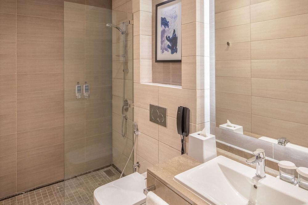 فور بوينتس شيراتون كورنيش جدة(Four Points by Sheraton Jeddah Corniche) 47/50