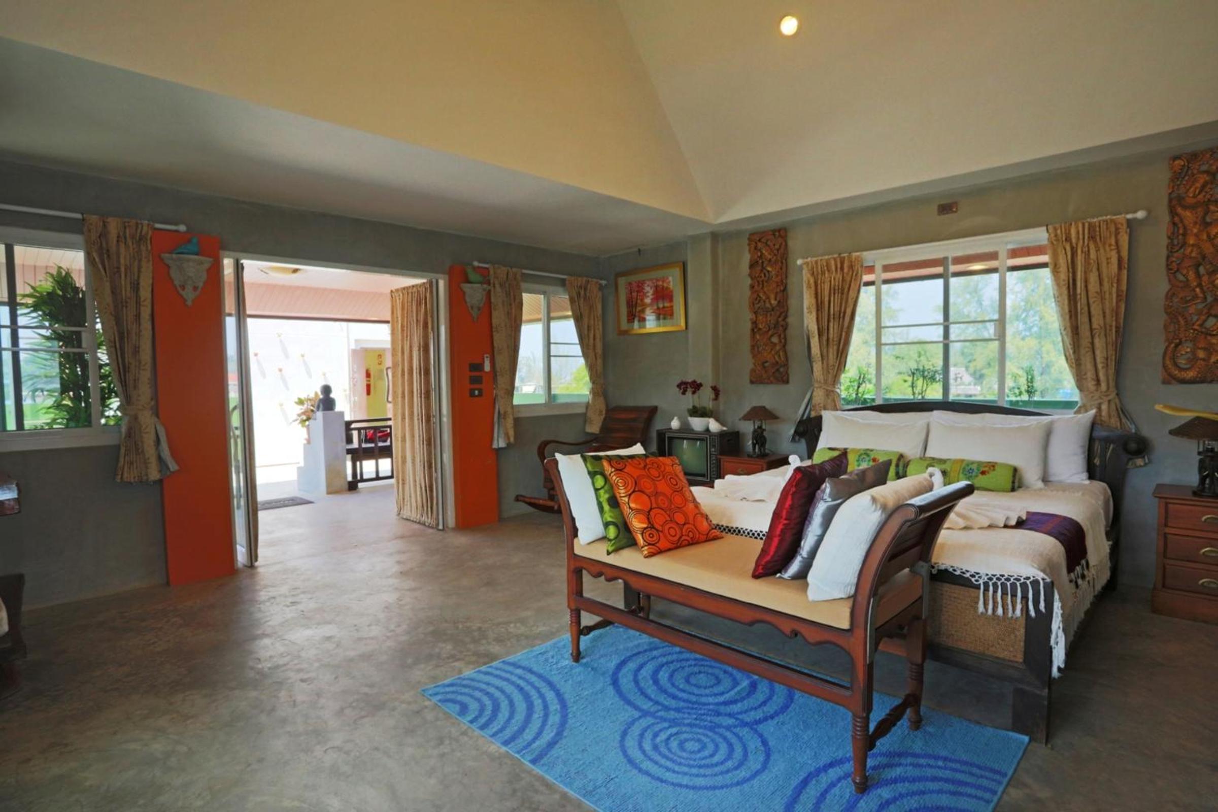 Penthouse Suite, Kitchen