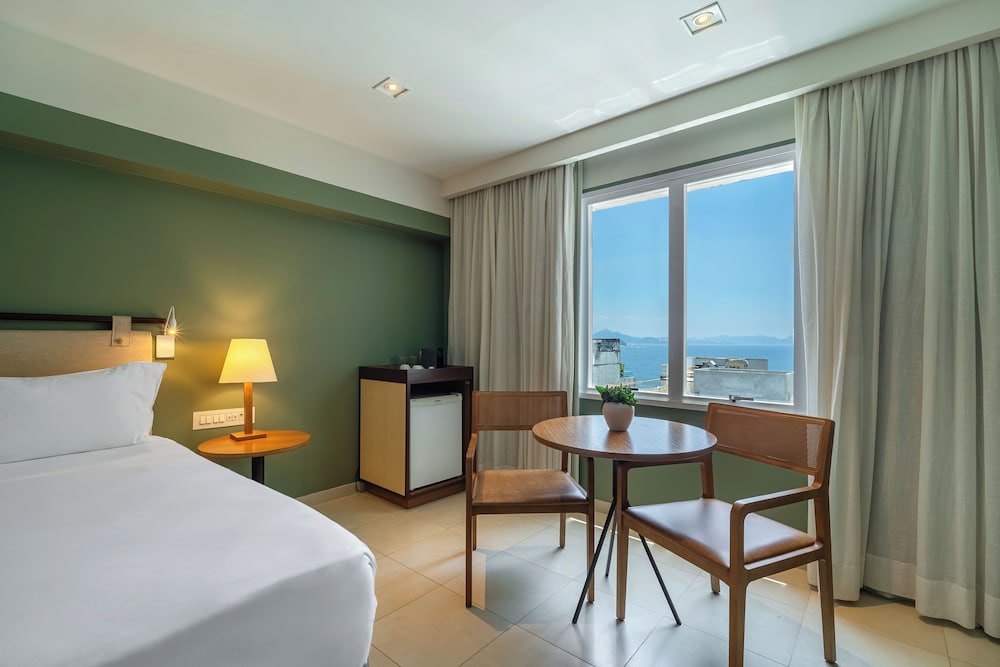 Grand Mercure Rio de Janeiro Copacabana 16/48