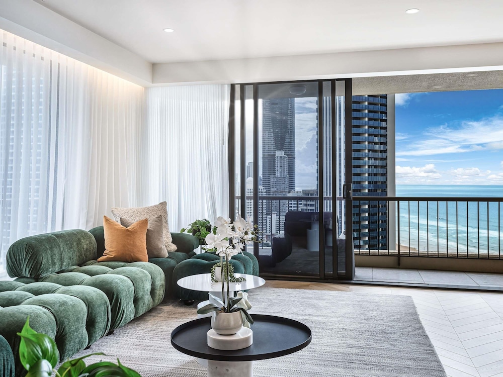 Paradise Centre Apartments Surfers Paradise 52/68