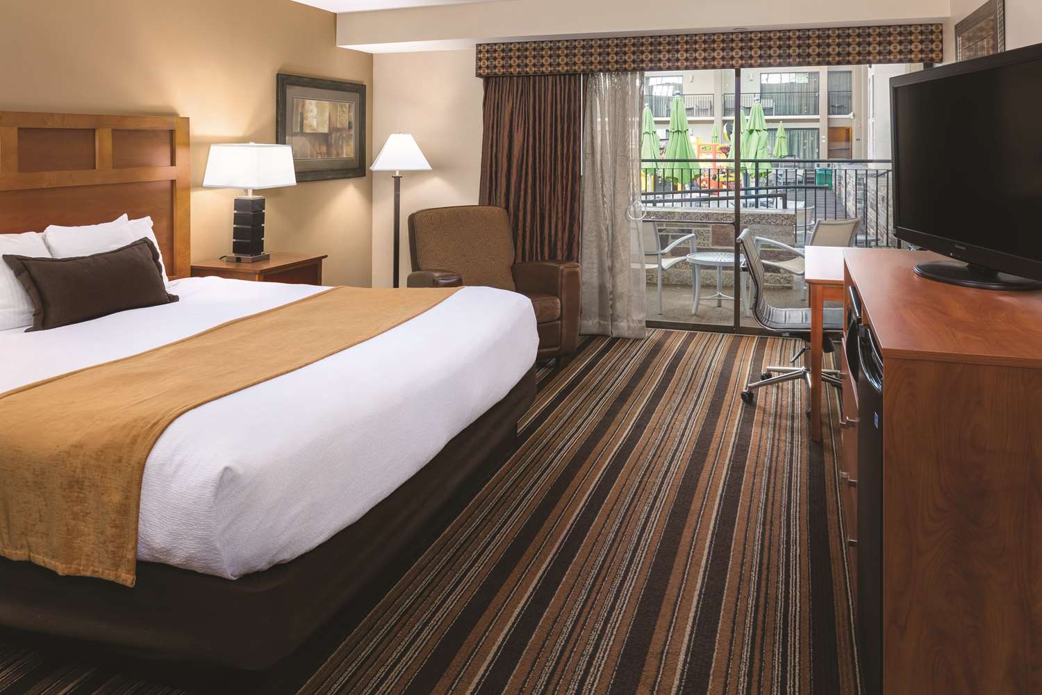 Wyndham Bloomington Mall of America 25/54