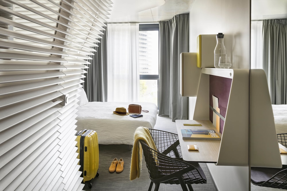 Okko Hotels Paris Porte de Versailles 38/47