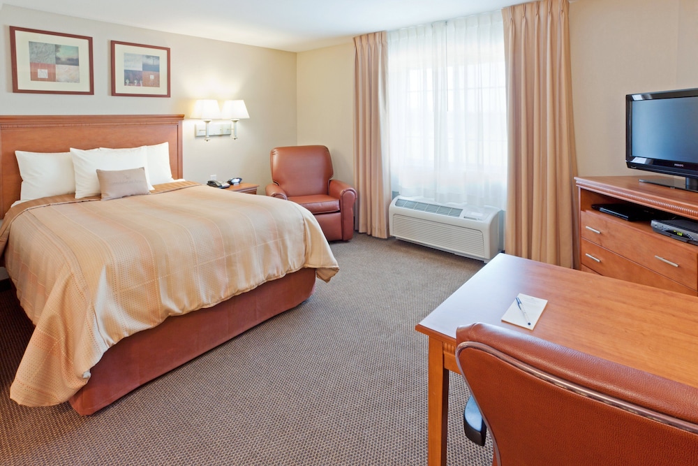 Candlewood Suites Watertown-Fort Drum 14/68