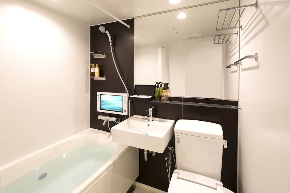 Hotel The Grandee 48/48