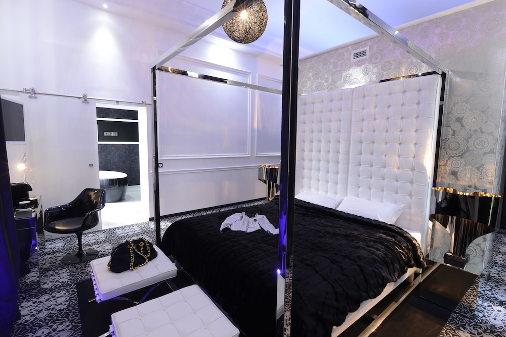 Art Hotel Rochecorbon 29/74