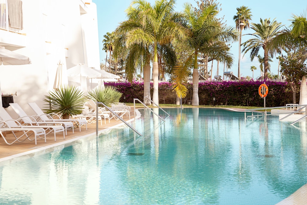 Sunprime Atlantic View Suites And Spa 49/53