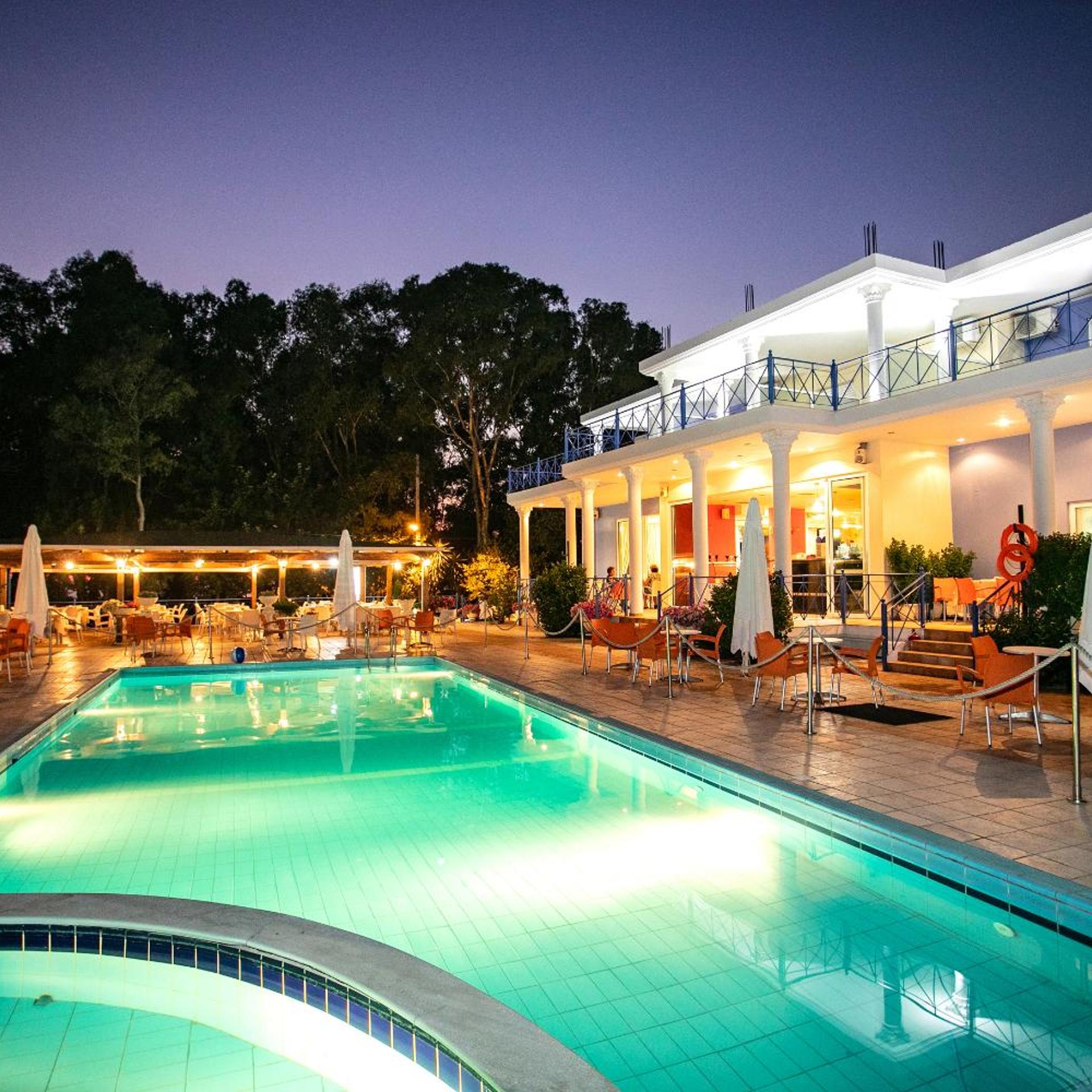 Zeus Paradise Hotel photo4