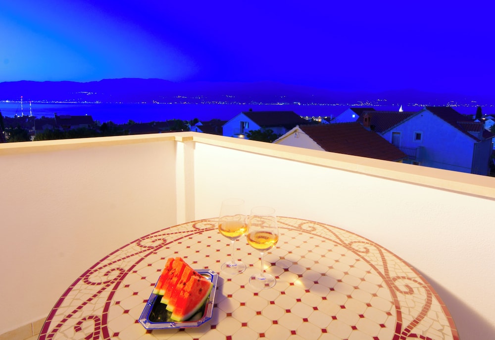 ROOMS SUNCE ISLAND RESIDENCE 5/50