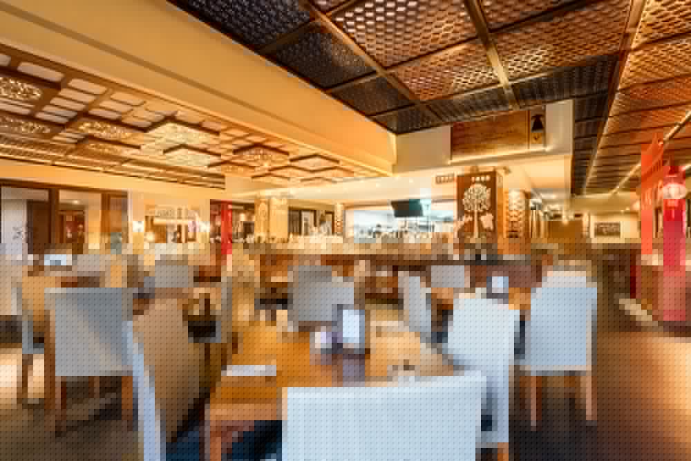 Vouk Hotel And Suites 56/71