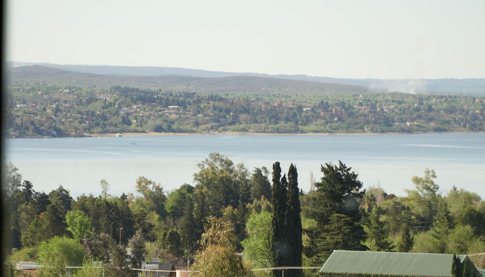 Eleton Resort Spa 70/74