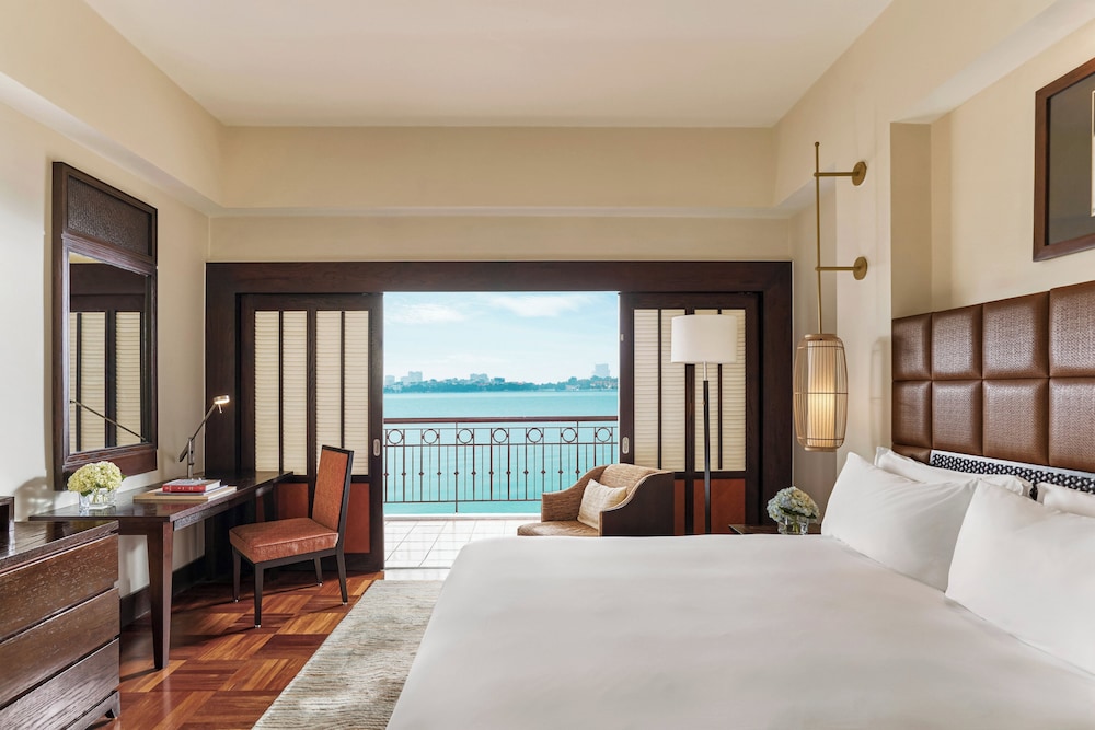 Overwater, Classic, King Bed, Lake View
