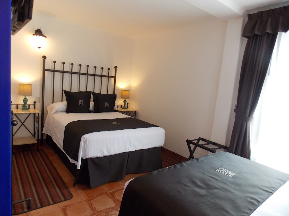 Hotel Real de Leyendas 12/41